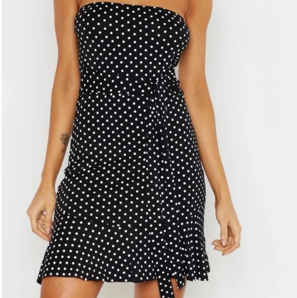 Bandeau polkadot dress with tie waist